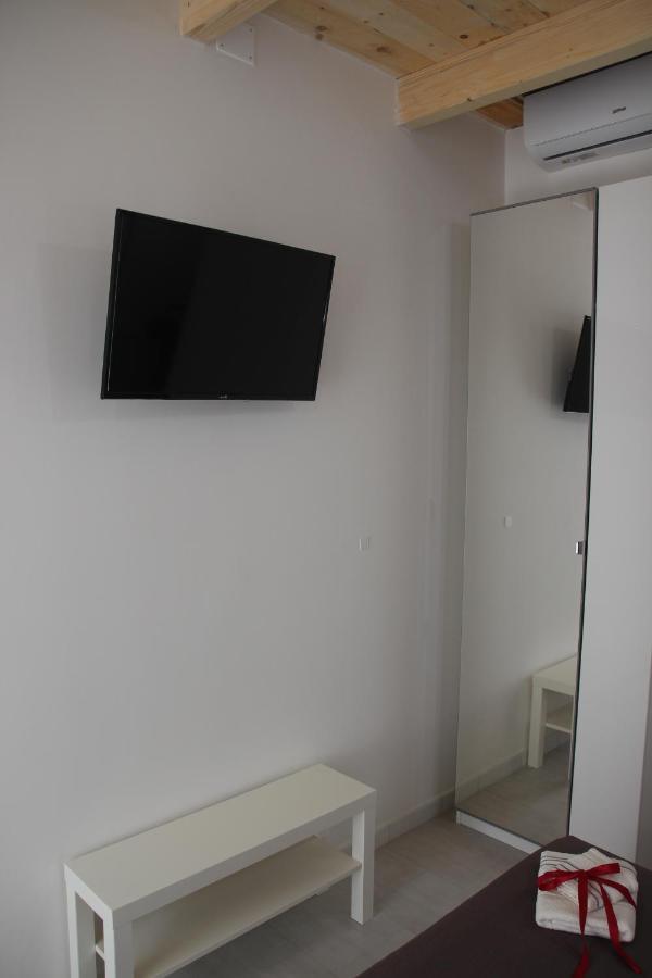 B&B Oplonti Resort Торре-Аннунциата Экстерьер фото