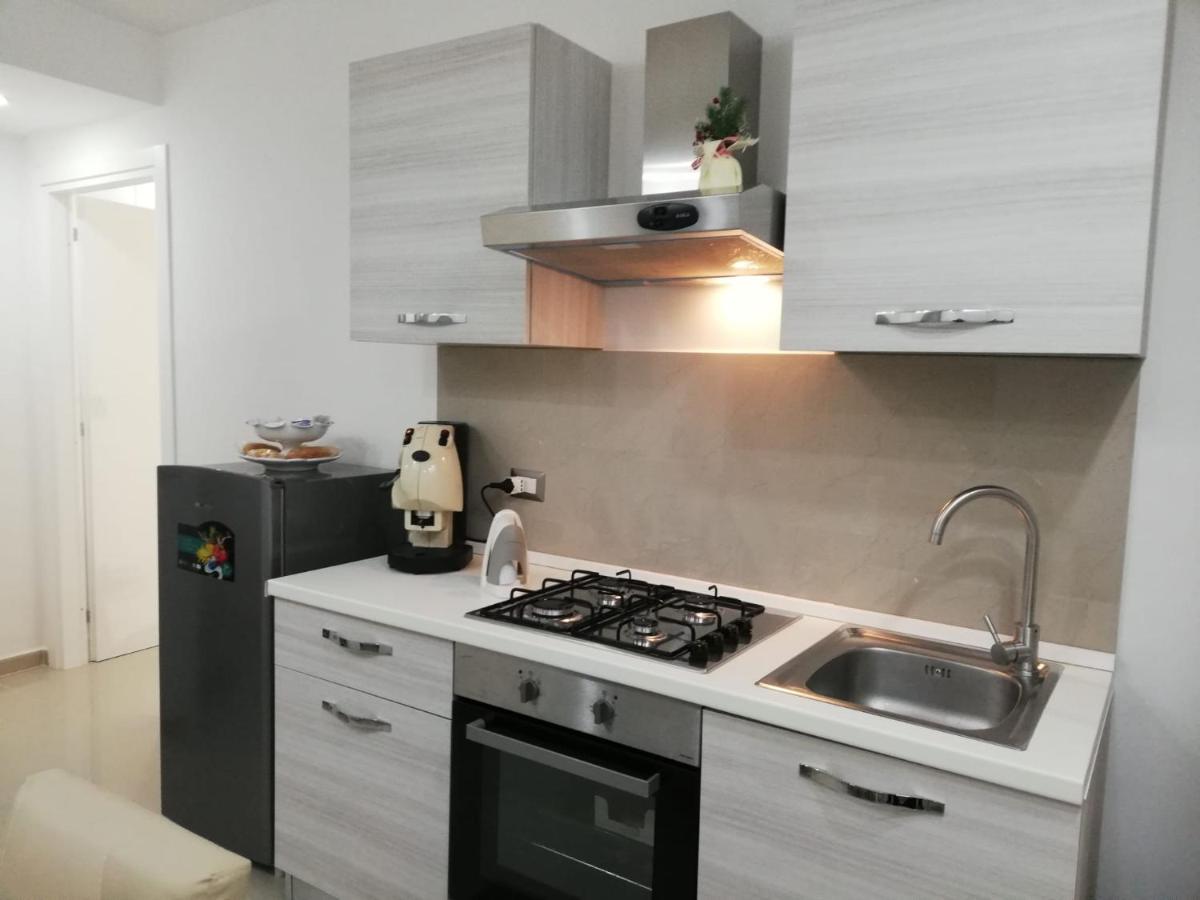 B&B Oplonti Resort Торре-Аннунциата Экстерьер фото